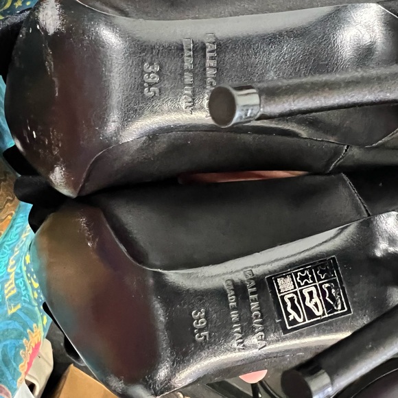 BALENCIAGA velvet bow heels - Picture 4 of 4